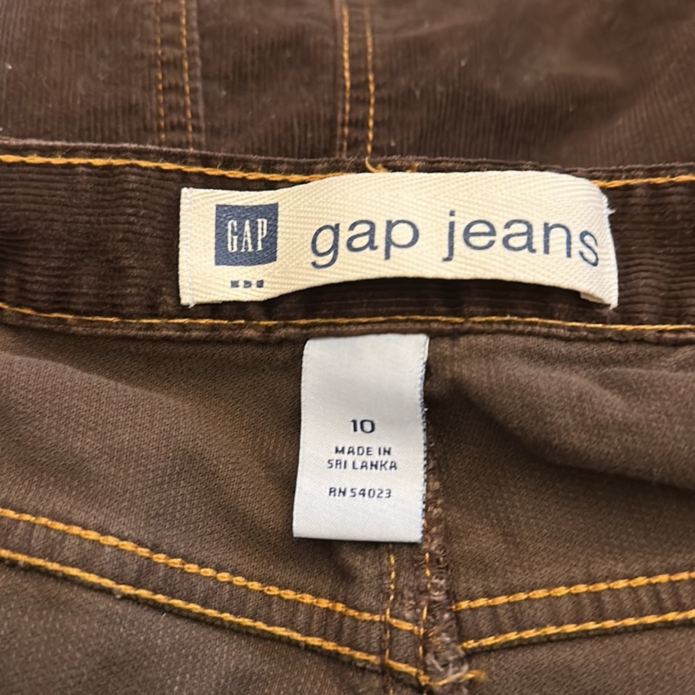Adorable Gap knee-length brown corduroy skirt w/orange-brown stitching, EUC - Picture 7 of 8